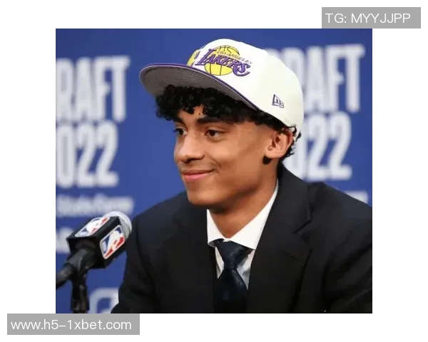 克里斯蒂夏季专注提升持球能力与体能目标力争成为顶级防守者